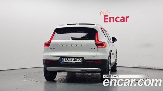 Volvo XC40 из Кореи Encar