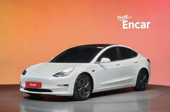 Tesla Model 3 Long Range AWD — пробег 115 111 км — фото 1 из 5