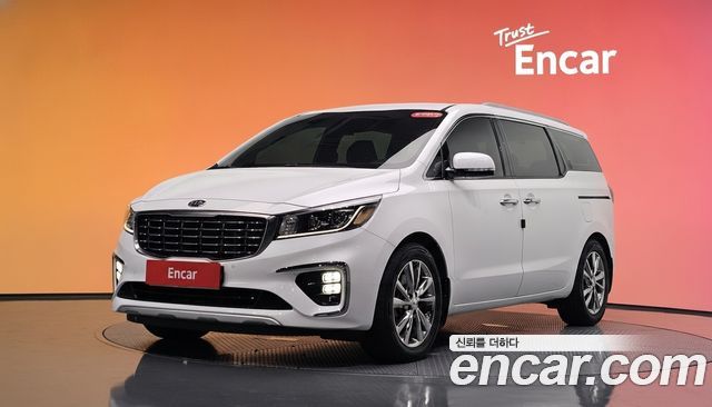 Kia Carnival из Кореи Encar