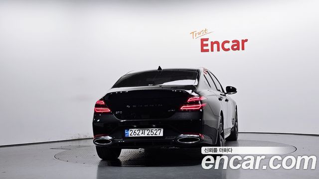 Genesis G70 Gasoline 2.0T 4WD — пробег 50 000 км — фото 4 из 5