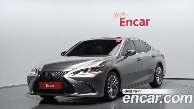 Lexus ES Executive — пробег 41 343 км — фото 1 из 5