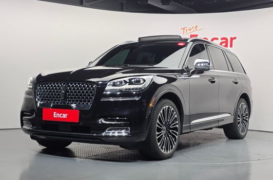 Lincoln Aviator 3.0 Black Label AWD — пробег 48 130 км — фото 1 из 5