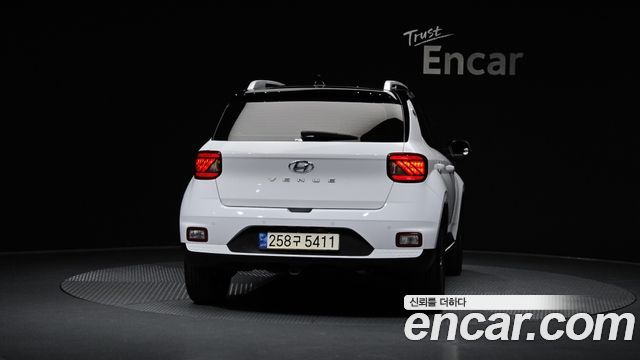 Hyundai Venue из Кореи Encar