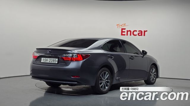 Lexus ES premium XV60 — пробег 68 007 км — фото 2 из 5