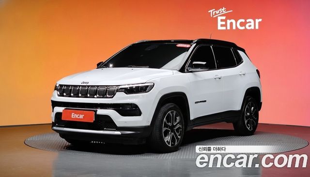 Jeep Compass 2.4 Limitied AWD — пробег 15 692 км — фото 1 из 5