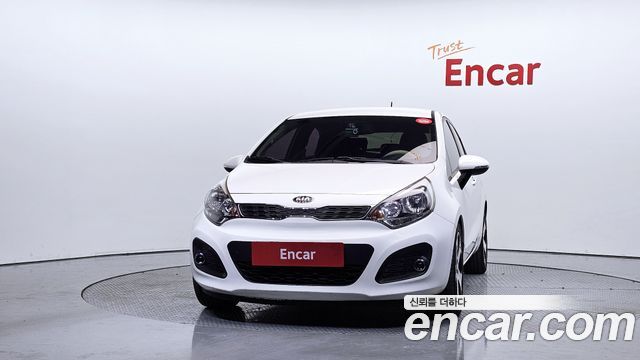Kia pride 1.6 GDI Hatchback Prestige — пробег 72 735 км — фото 3 из 5