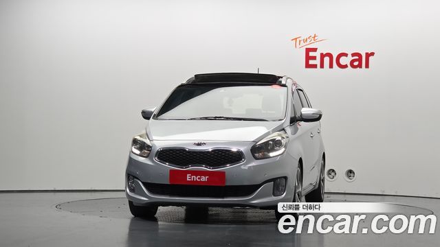 Kia Carens из Кореи Encar