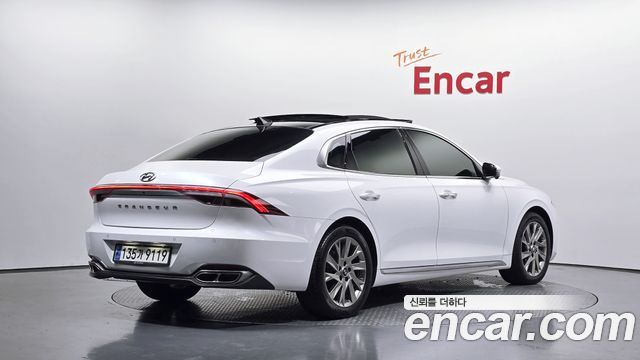 Hyundai Grandeur из Кореи Encar