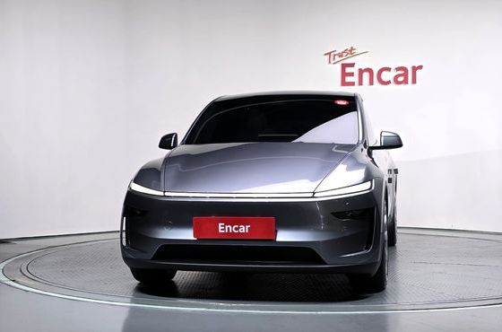 Tesla Model Y Long Range AWD — пробег 27 152 км — фото 3 из 5