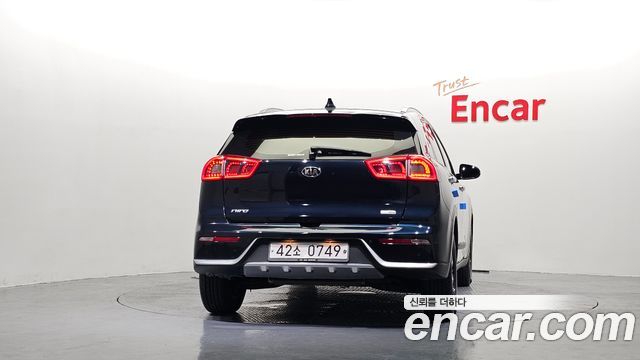 Kia Niro из Кореи Encar