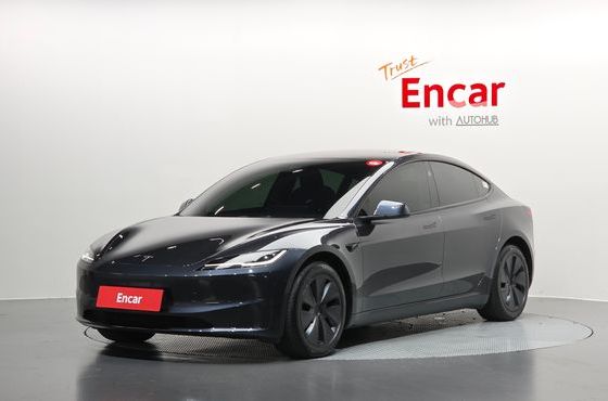 Tesla Model 3 RWD — пробег 11 145 км — фото 1 из 5