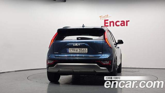 Kia Niro из Кореи Encar