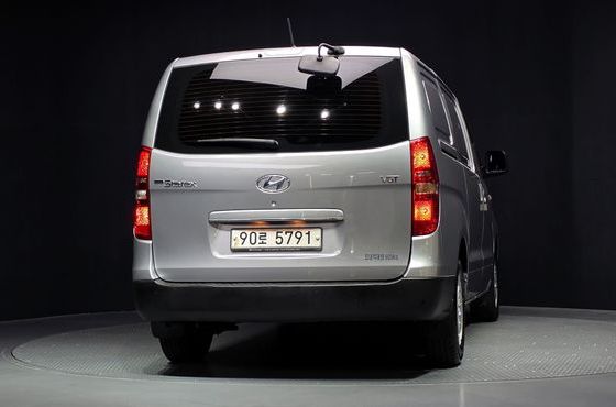 Hyundai Starex Van 3-Seater Style — пробег 85 261 км — фото 4 из 5