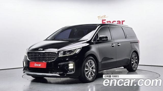 Kia Carnival 9-Seater Noblesse — пробег 149 326 км — фото 1 из 5