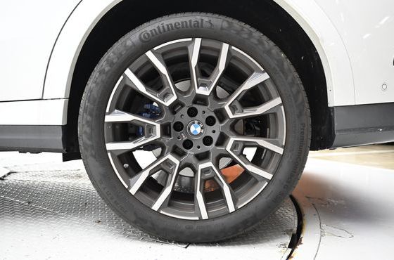 BMW X6 xDrive30d M Sport — пробег 5 914 км — фото 5 из 5