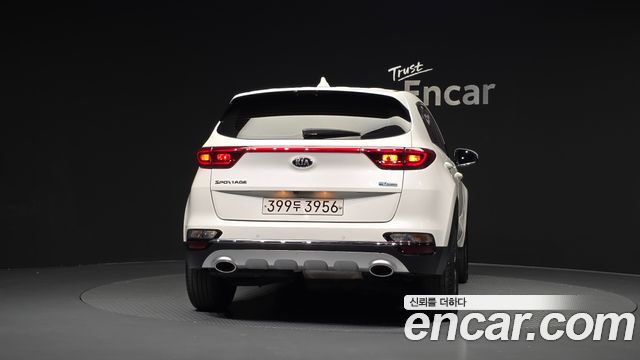 Kia Sportage из Кореи Encar