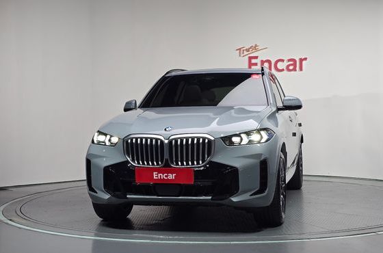 BMW X5 xDrive 40i M Sport — пробег 15 812 км — фото 3 из 5