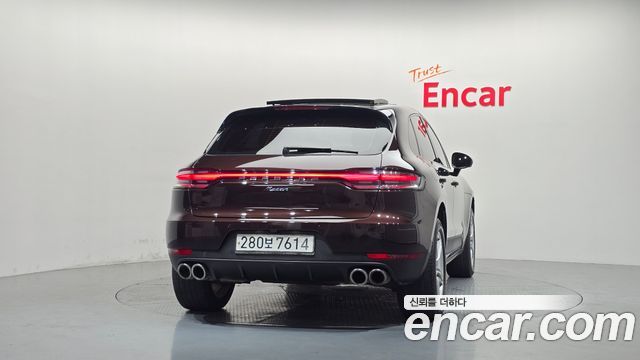 Porsche Macan 2.0 95B — пробег 84 857 км — фото 4 из 5