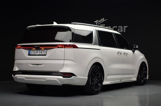 Kia Carnival Diesel 9-Seater Prestige — пробег 115 426 км — фото 2 из 5