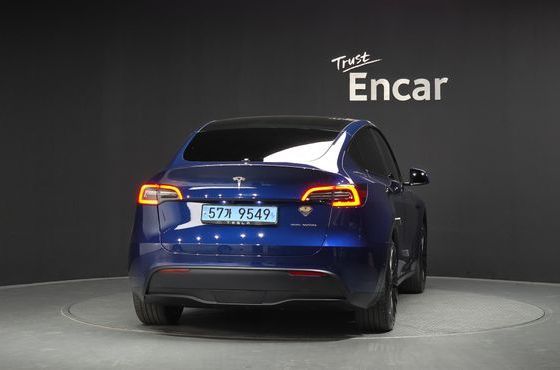 Tesla Model Y Standard Range RWD — пробег 78 441 км — фото 4 из 5