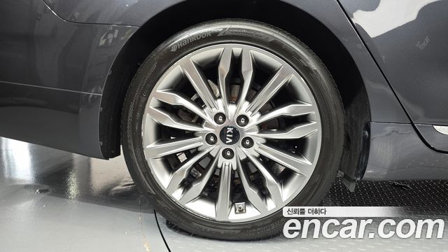 Kia K7 из Кореи Encar