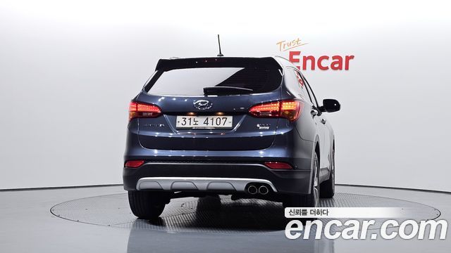 Hyundai Santafe Diesel(e-VGT) 2.0 4WD Premium — пробег 110 222 км — фото 4 из 5