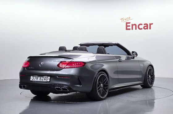 Mercedes-Benz C-Class C63 AMG Cabriolet — пробег 53 958 км — фото 2 из 5