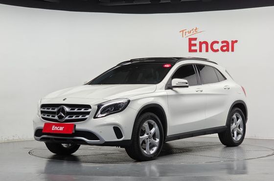 Mercedes-Benz GLA-Class GLA220 — пробег 59 467 км — фото 1 из 5