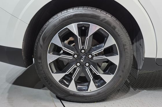 Kia Carnival Gasoline 9-Seater Signature — пробег 76 846 км — фото 5 из 5