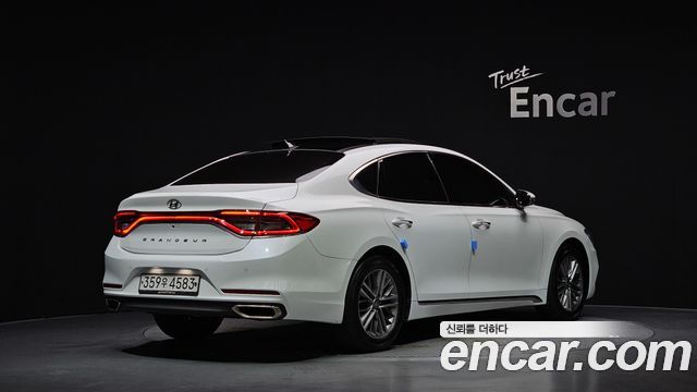 Hyundai Grandeur из Кореи Encar