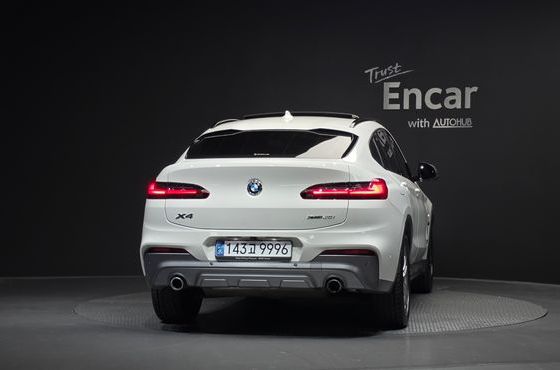 BMW X4 xDrive20i M Sports X Onlile Exclusive Edition — пробег 124 324 км — фото 4 из 5