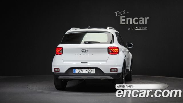 Hyundai Venue из Кореи Encar