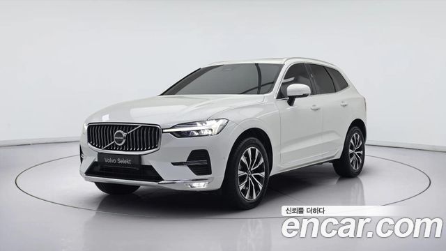 Volvo XC60 B5 Ultimate Bright — пробег 28 122 км — фото 1 из 5