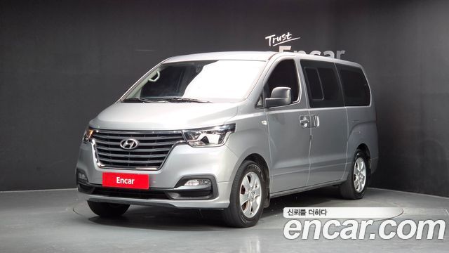 Hyundai Starex Wagon 12-Seater Smart — пробег 88 212 км — фото 1 из 5