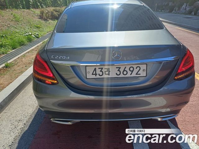 Mercedes-Benz C-Class из Кореи Encar