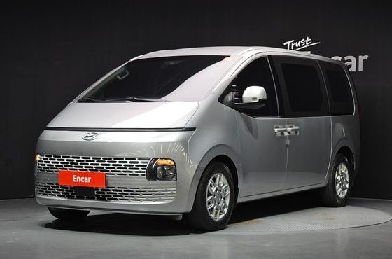Hyundai Staria Cargo 5-Seater Modern — пробег 315 823 км — фото 1 из 5