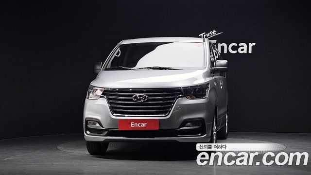 Hyundai Starex Wagon 12-Seater Smart — пробег 74 982 км — фото 3 из 5