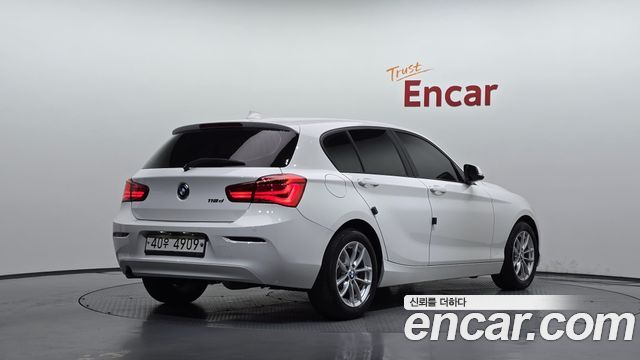 BMW 1-Series 118d JOY 5DOOR — пробег 52 601 км — фото 2 из 5