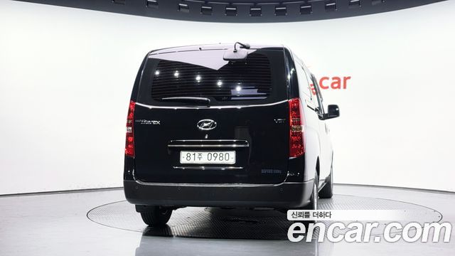 Hyundai Starex Van 3-Seater Style — пробег 106 128 км — фото 4 из 5