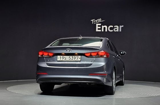 Hyundai AVANTE 1.6 GDI Value Plus — пробег 72 147 км — фото 4 из 5