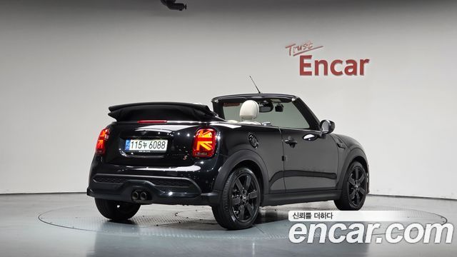 Mini Cooper Convertible Classic Third Generation — пробег 15 268 км — фото 2 из 5