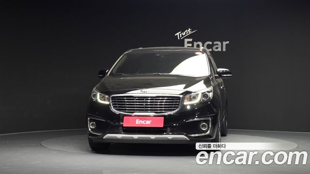 Kia Carnival 9-seater Noblesse — пробег 203 756 км — фото 3 из 5