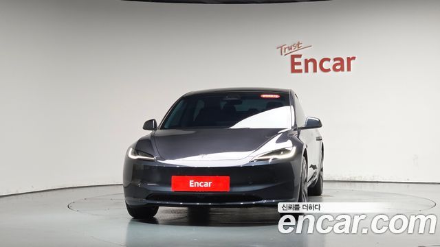 Tesla Model 3 Premium Long Range RWD — пробег 7 929 км — фото 3 из 5