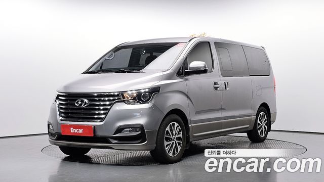 Hyundai Starex Urban 9-Seater Exclusive — пробег 96 521 км — фото 1 из 5