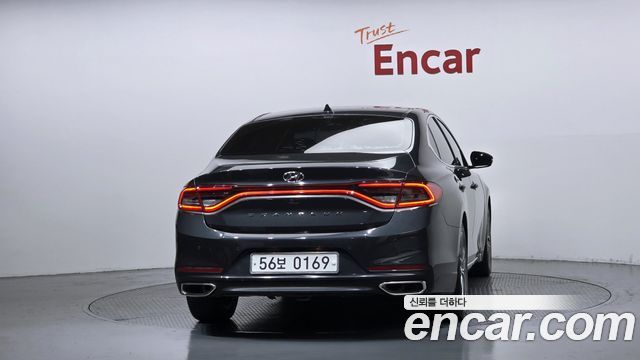 Hyundai Grandeur из Кореи Encar
