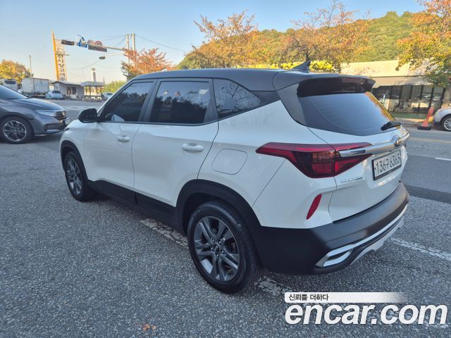 Kia Seltos из Кореи Encar
