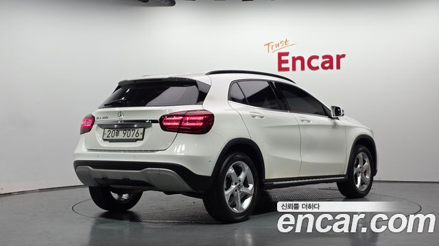Mercedes-Benz GLA-Class из Кореи Encar