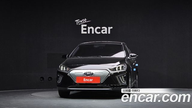 Hyundai Ioniq Q — пробег 128 942 км — фото 3 из 5