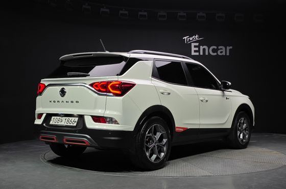 Ssangyong KORANDO Gasoline 1.5 2WD C5 Plus — пробег 55 342 км — фото 2 из 5