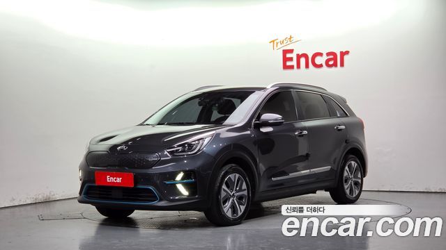 Kia Niro Noblesse — пробег 148 141 км — фото 1 из 5